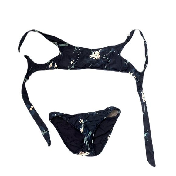 XS O'Neill Bikini Set - Picture 1 of 4
